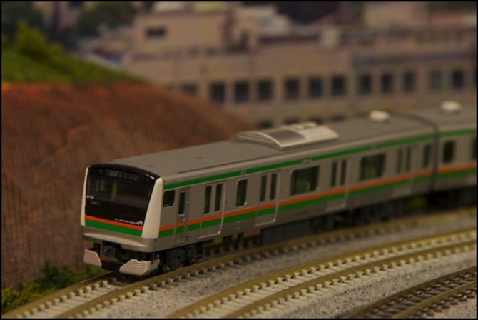 Tokaido-E233-3000-5204