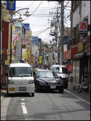 narrow-street-parking
